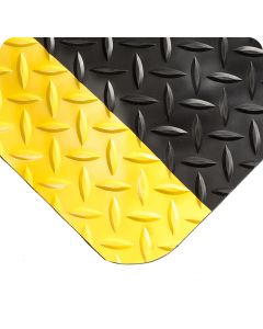 Diamond-Plate General Purpose Anti-fatigue Workstation mat- Black w/ Yellow Borders corner